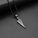 Colar Masculino de Estilo Hip Hop e Rock - Pingente de Flecha Triangular Personalizado em Aço Inoxidável