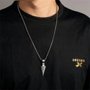 Colar Masculino de Estilo Hip Hop e Rock - Pingente de Flecha Triangular Personalizado em Aço Inoxidável