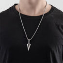 Colar Masculino de Estilo Hip Hop e Rock - Pingente de Flecha Triangular Personalizado em Aço Inoxidável