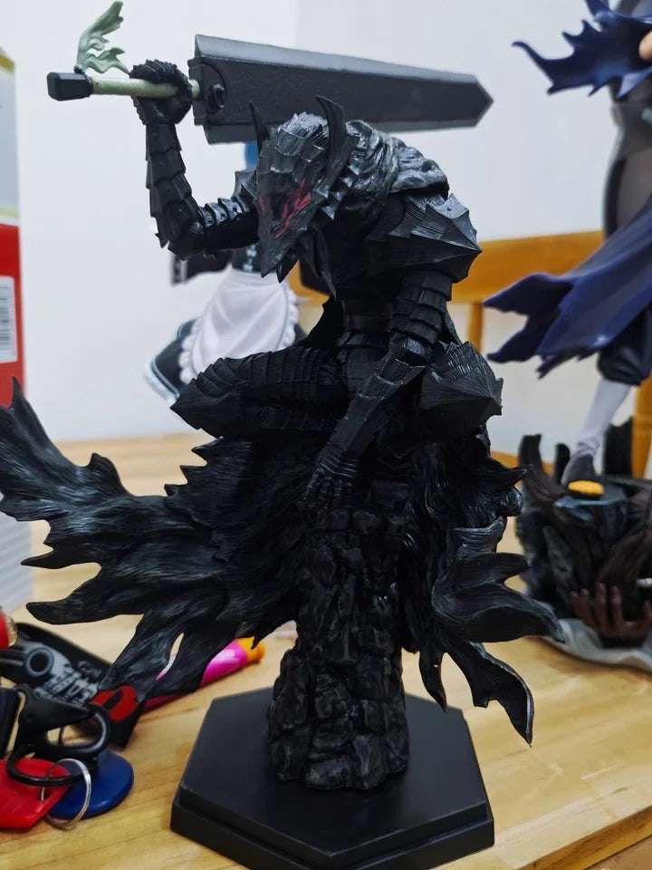 Guts – Berserk: Estátua PVC Branded Warrior (Modelo Colecionável)