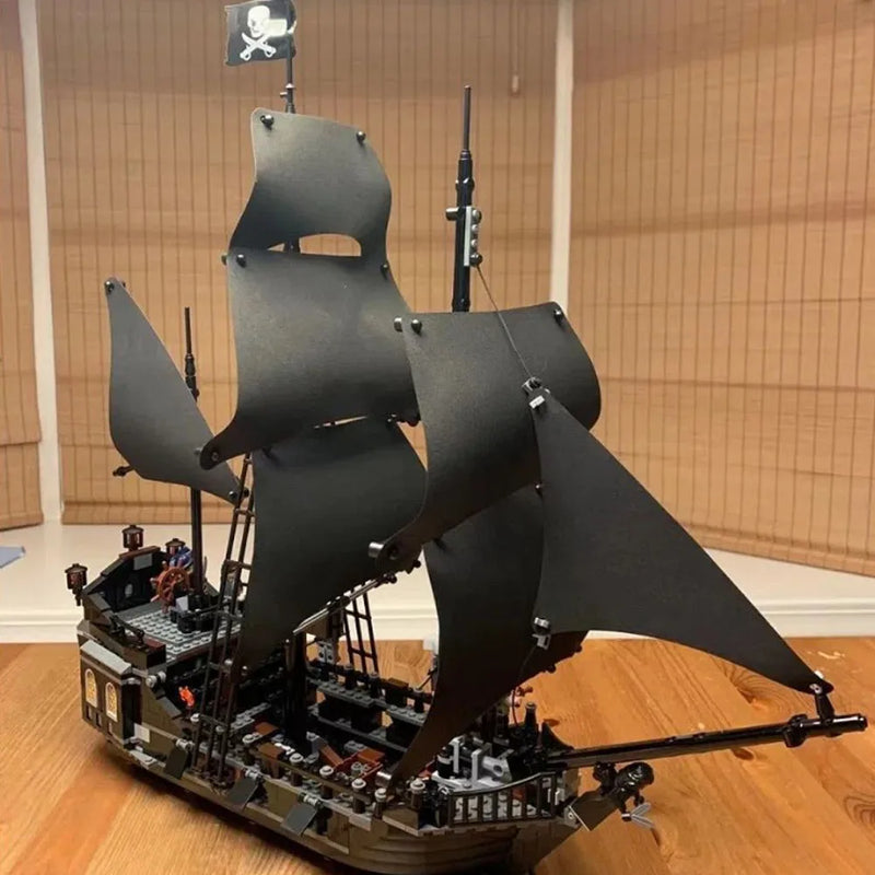 MOC Pirates Of The Caribbean Ship Revenge Warship Black Pearl Sailboat Building Block Bricks MOC 4195 Assembly Toys Kid Gift