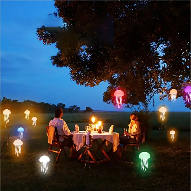 Luminária Medusa Dançante RGB – Luz Noturna Divertida e Interativa!